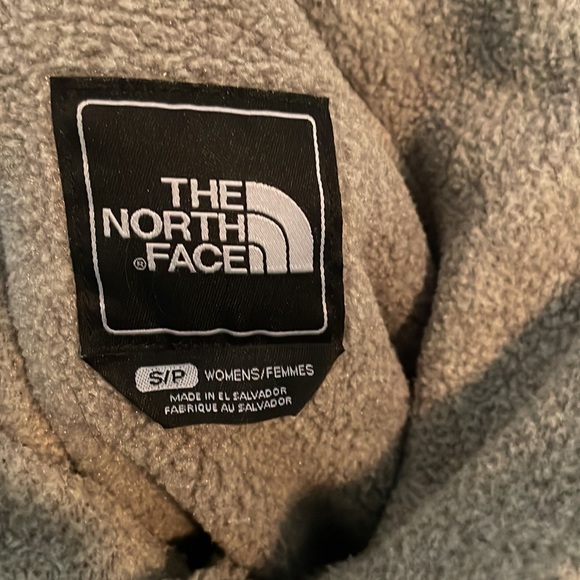 North Face Fleece Jacket - Picture 3 of 3